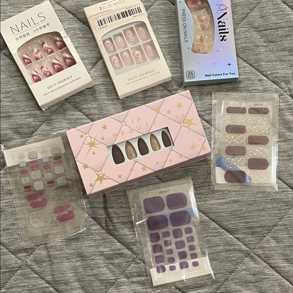 Gold and Pink Press-On Nails